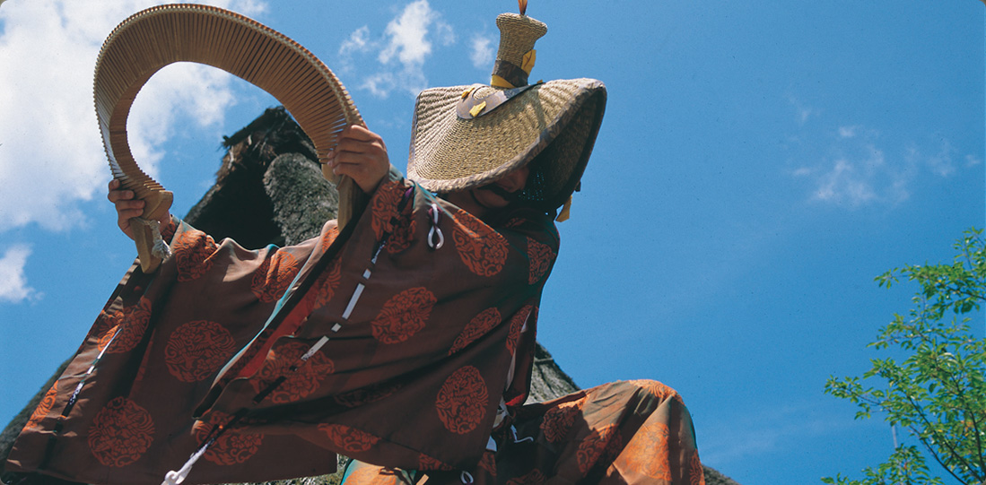 A free live performance of Japan's oldest folk songs